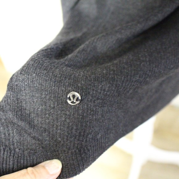 Lululemon Cabin Yogi Sweater - Picture 5 of 7